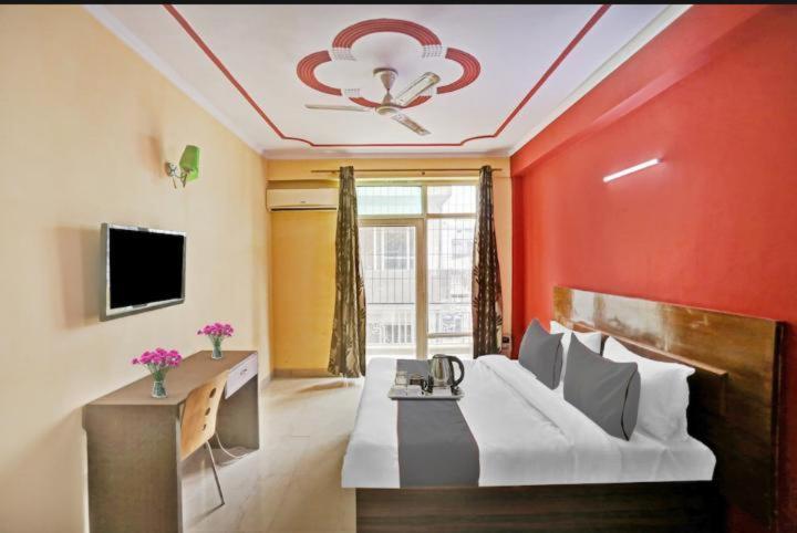 Hotel Ashvins Palace グルガウン エクステリア 写真